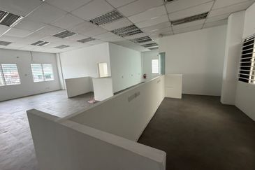 2-Sty Semi-D Factory For Rent, Taman Perindustrian Kinrara, Puchong