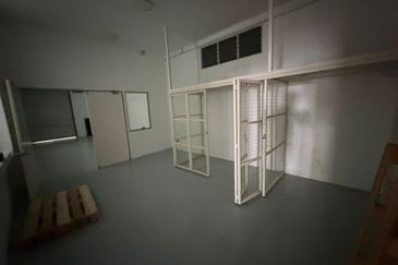 2-Sty Semi-D Factory For Rent, Taman Perindustrian Kinrara, Puchong