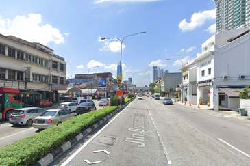 🏬2-Sty Corner Shoplot For Rent, Sungai Besi 