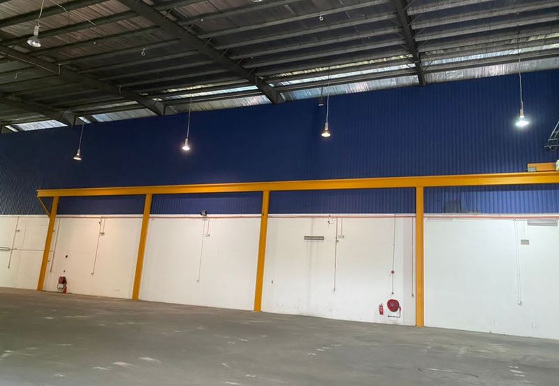 🏭 Warehouse For Rent, Kota Damansara