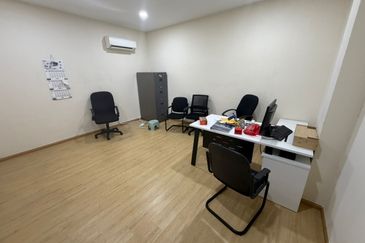 🏭Freehold Detached Factory For Sale, Meru Klang