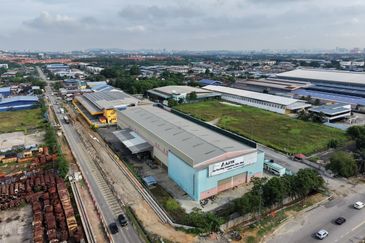 🏗️ 1.8 Acre Detached Factory For Sale, Bukit Kemuning, Klang