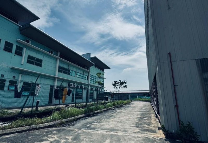 🏗️ 1.8 Acre Detached Factory For Sale, Bukit Kemuning, Klang