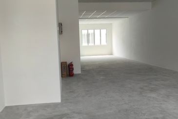 🏭 2-sty Shop For Rent, Puncak Alam