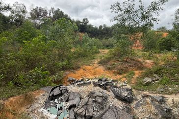 🏗️2.2 Acre Industrial Land For Sale @ PKNS Batu 17, Rawang