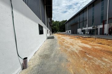 Elmina Business Park