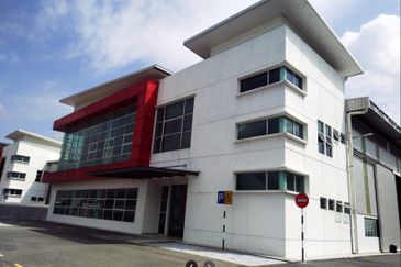 Putra Industrial Park