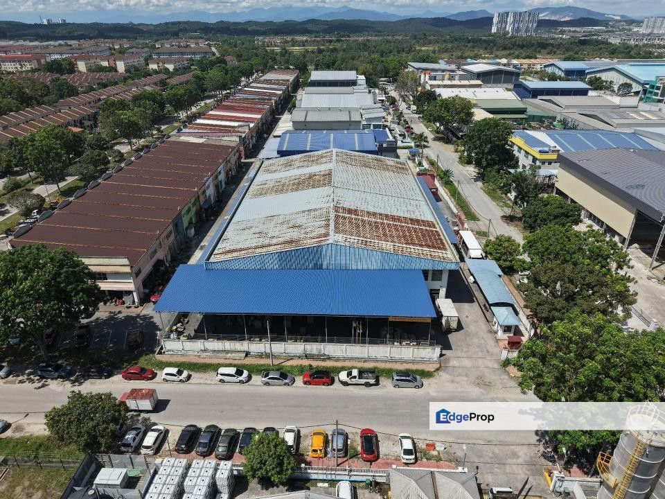 1000Amp Alam Jaya, Puncak Alam, Selangor, Bandar Puncak Alam