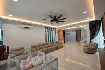 Taman Saujana Heights