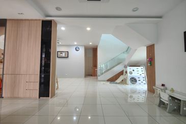 Taman Saujana Heights