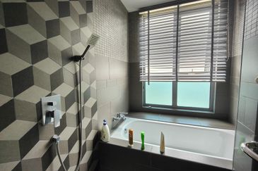 Silverscape Luxury Residences