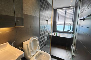 Silverscape Luxury Residences