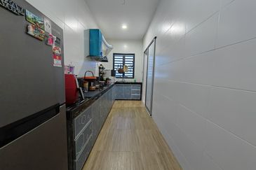 TAMAN PUNCAK BERTAM (MALIM HILL PARK)