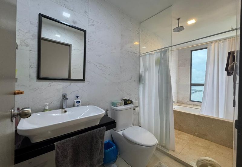 Silverscape Luxury Residences