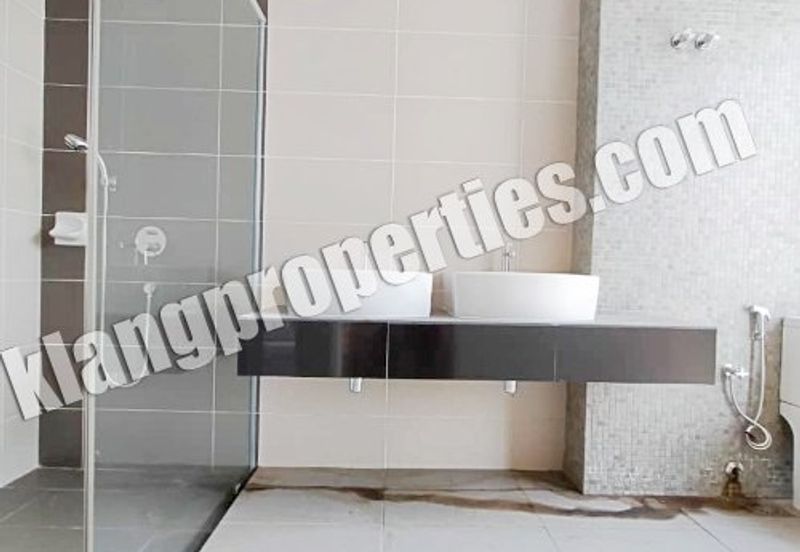 D LAMAN GREENVILLE, 2 STRY SEMI-D, CORNER LOT. 50X80SF.  