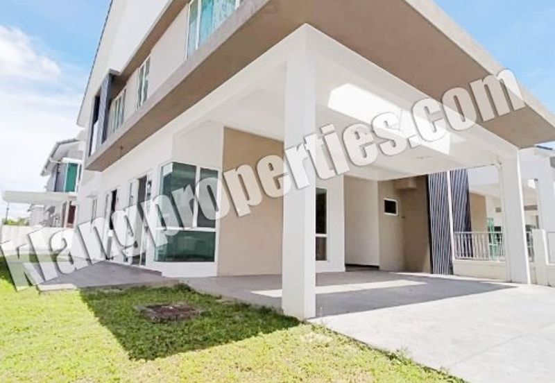 D LAMAN GREENVILLE, 2 STRY SEMI-D, CORNER LOT. 50X80SF.  