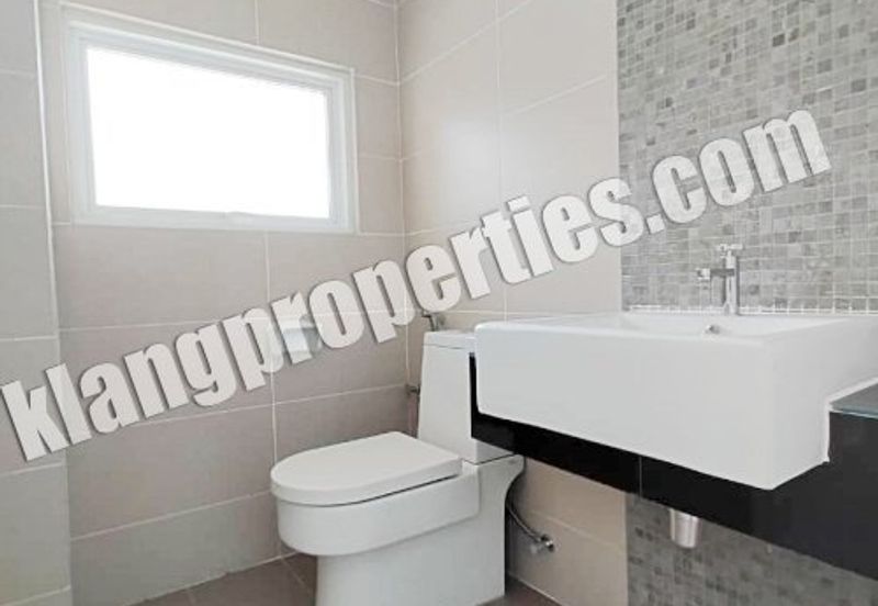 D LAMAN GREENVILLE, 2 STRY SEMI-D, CORNER LOT. 50X80SF.  