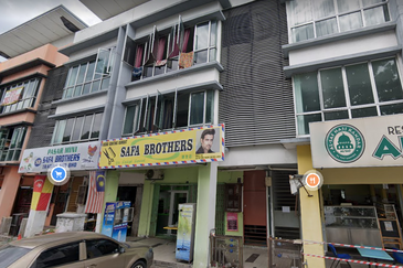 2.5 Miles Jalan Kapar