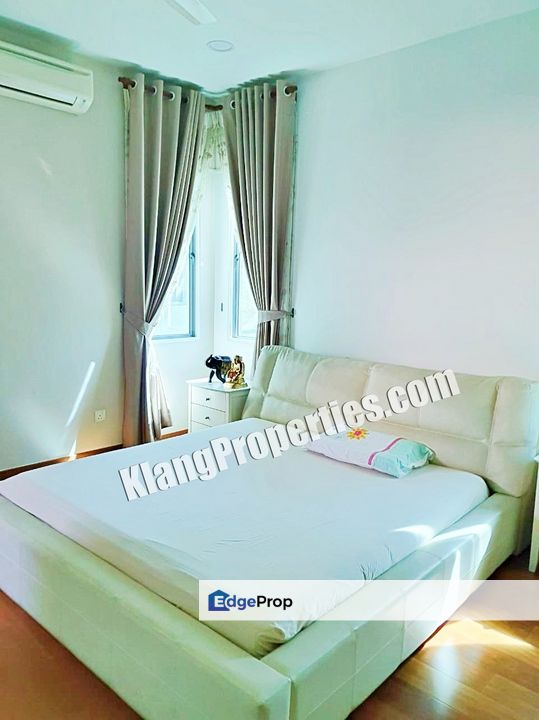 AMBANG BOTANIC 2, 3 STRY LINK VILLA, LAKE SIDE, CORNER LOT. RENOVATED. 50X85SF.  , Selangor, Bandar Botanic/Bandar Bukit Tinggi