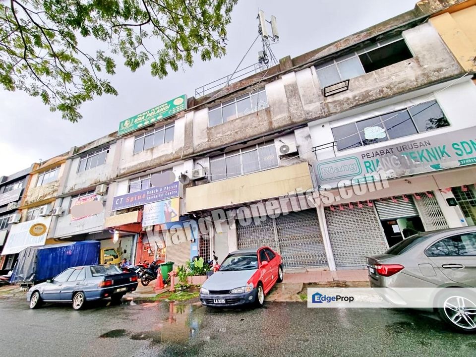 TAMAN SRI ANDALAS, 3 STRY SHOP FOR SALE, FRONTING MAIN ROAD. 20X80SF.  , Selangor, Klang