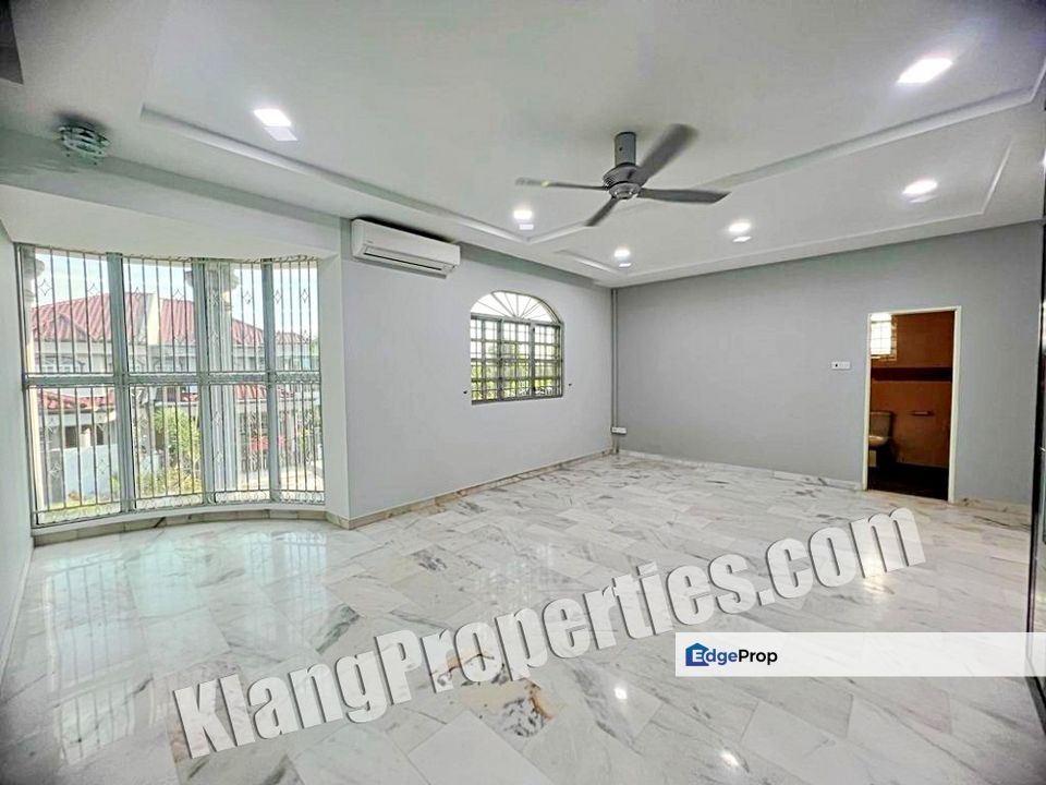 Taman emas, 2 stry semi-d,  partial renovated, close to teluk pulai, tepi sungai., Selangor, Klang