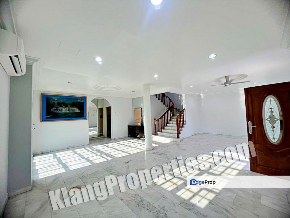 Taman emas, 2 stry semi-d,  partial renovated, close to teluk pulai, tepi sungai., Selangor, Klang