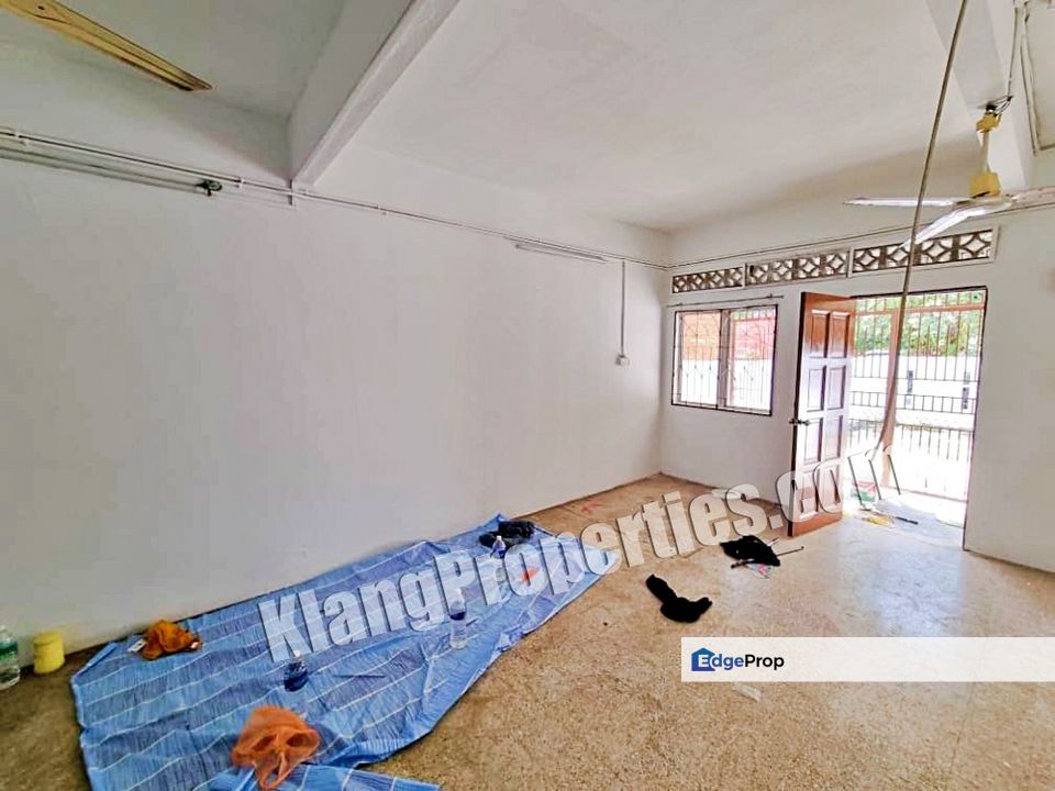 TAMAN PETALING INDAH, PALM GROVE. 2 STRY TERRACE, NEWLY REFURBISHED. 20X80SF.  , Selangor, Klang