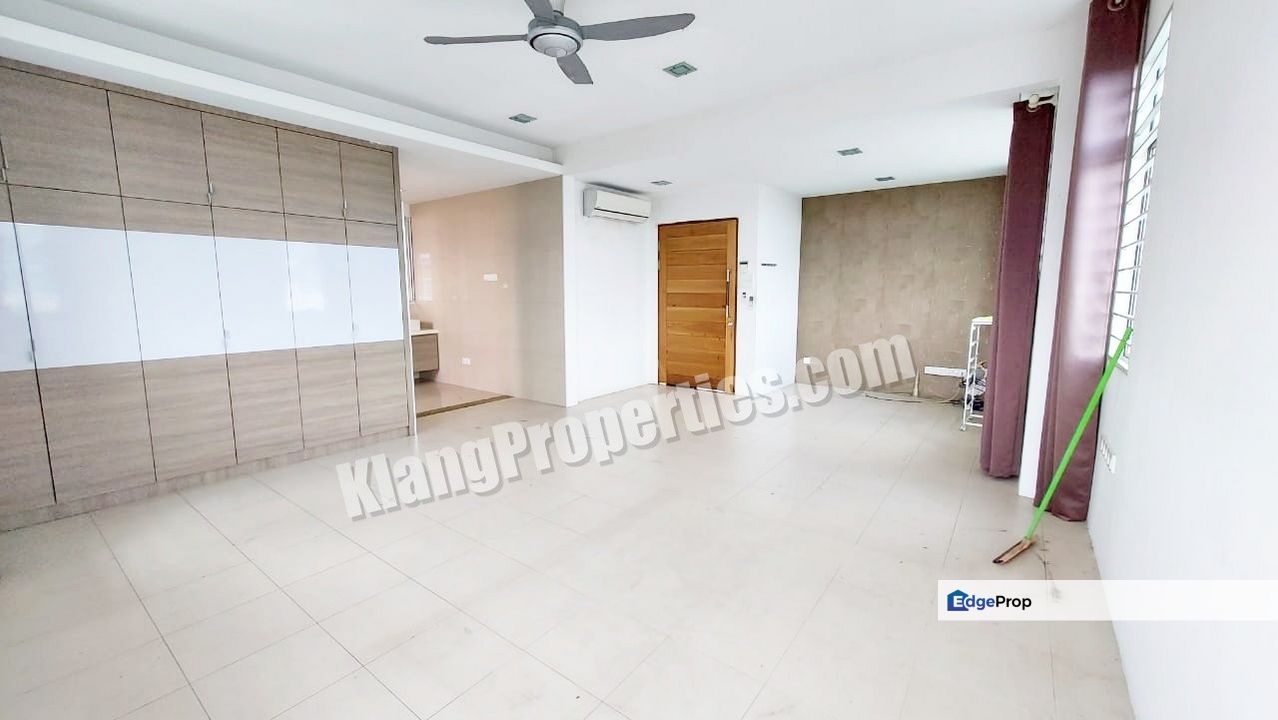 TAMAN SEJATI, 2.5 STRY SEMI-D, PARTIAL RENOVATED. CORNER LOT. 40X80SF., Selangor, Klang