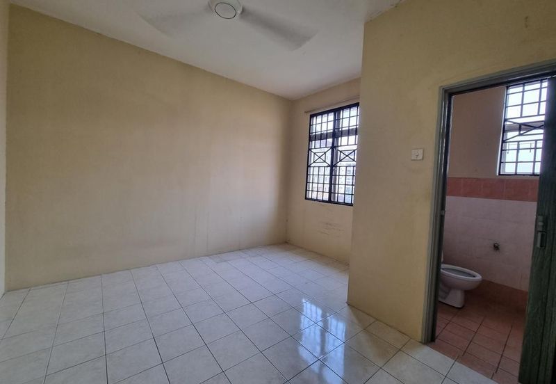 Bayu Villa Apartment, Bayu Perdana