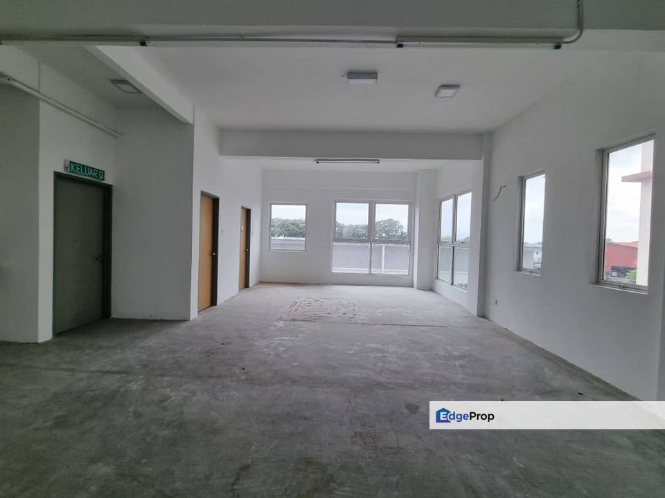 D'KEBUN COMMERCIAL CENTER, JALAN KEBUN, OFFICE SPACE FOR SALE. 24X43SF, Selangor, Shah Alam