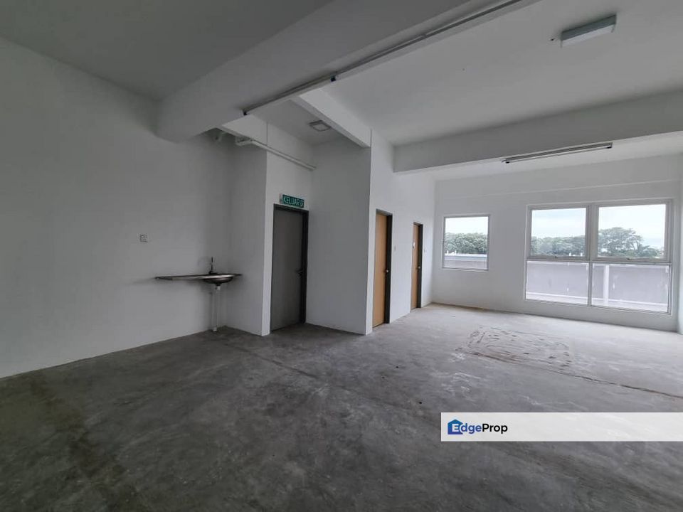 D'KEBUN COMMERCIAL CENTER, JALAN KEBUN, OFFICE SPACE FOR SALE. 24X43SF, Selangor, Shah Alam