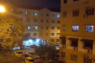 Bukit Tinggi 2 Apartment