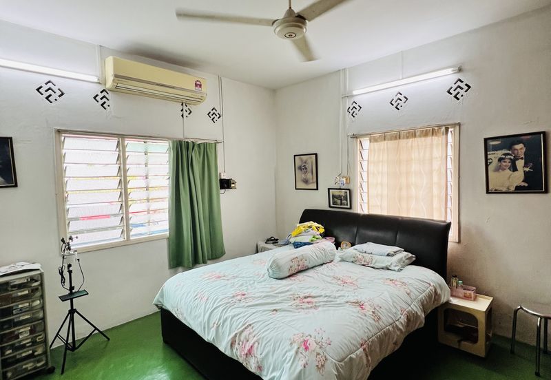 PJ section 12 bungalow