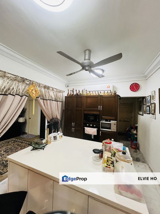 Nice semi detached with walking distance to alam damai recreation park, Kuala Lumpur, Cheras
