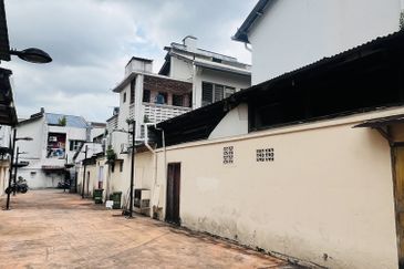 The Trillium @Lake Fields