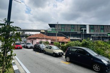 The Trillium @Lake Fields