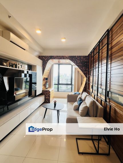 Luxurious residence in the landmark embassy district of KL, Kuala Lumpur, Ampang Hilir