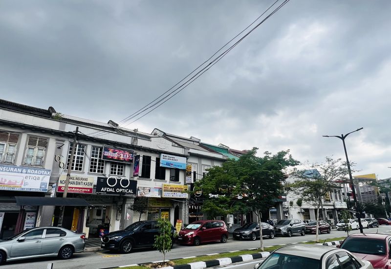 The Trillium @Lake Fields