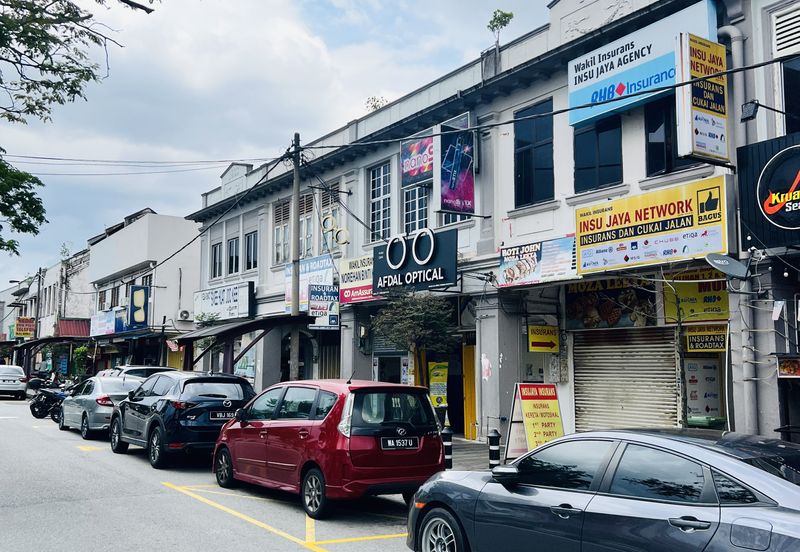 The Trillium @Lake Fields