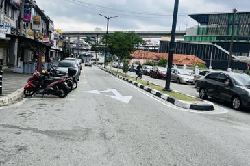 The Trillium @Lake Fields