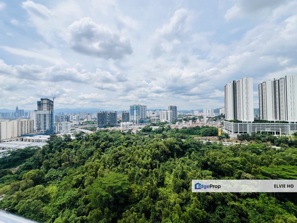 Penthouse in the heart of happy garden/kuchai lama, Kuala Lumpur, Kuchai Lama