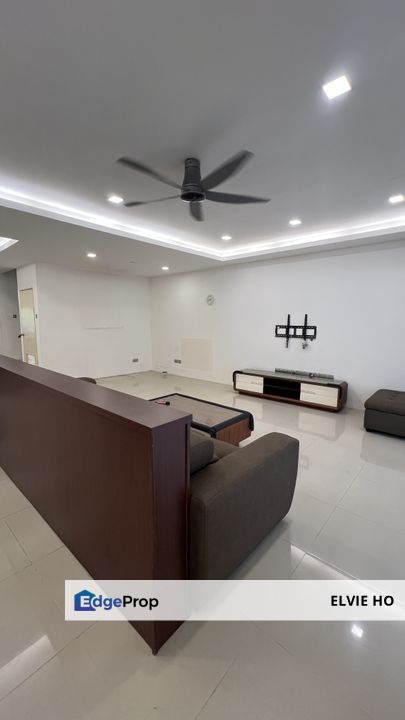 Renovated 2 storey link at bandar nusaputra, Selangor, Puchong South