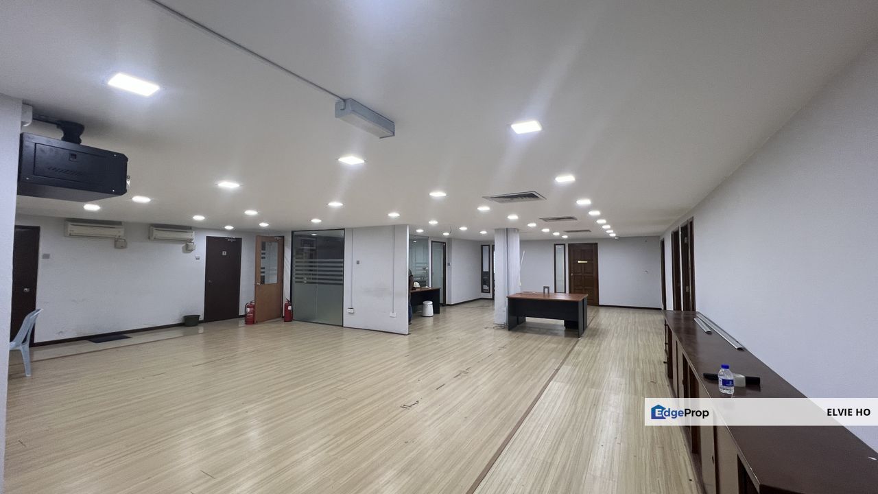 Large office with 11 rooms, Selangor, Ampang