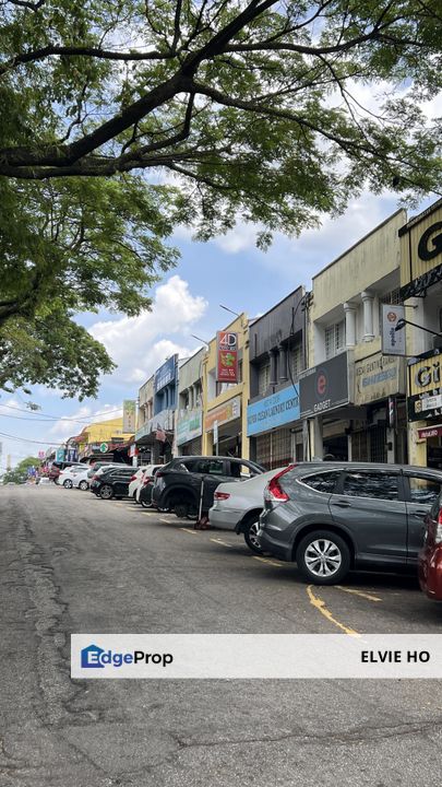 2 storey shop in high density area in taman delima cheras, Selangor, Cheras