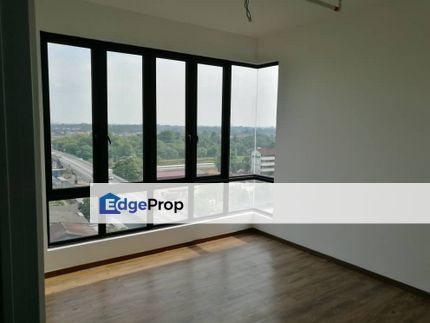 Corner Unit Studio Apartment Suria Jaya for Sale at Seksyen 16, Shah Alam., Selangor, Shah Alam