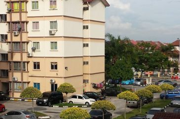 Apartment Tropika, Bandar Bukit Tinggi