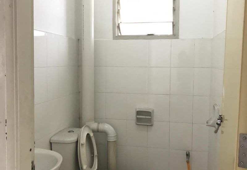 Pangsapuri Akasia, Bandar Botanic