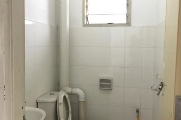 Pangsapuri Akasia, Bandar Botanic