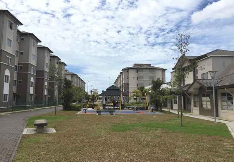 Pangsapuri Akasia, Bandar Botanic