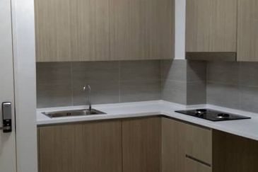 Adria Residence @ Gravit8